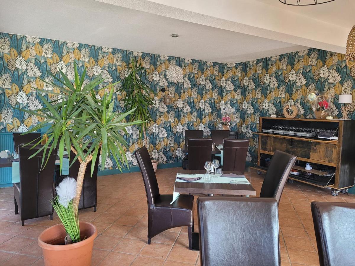 Logis Hotel Restaurant L'Escapade Ламастр Экстерьер фото